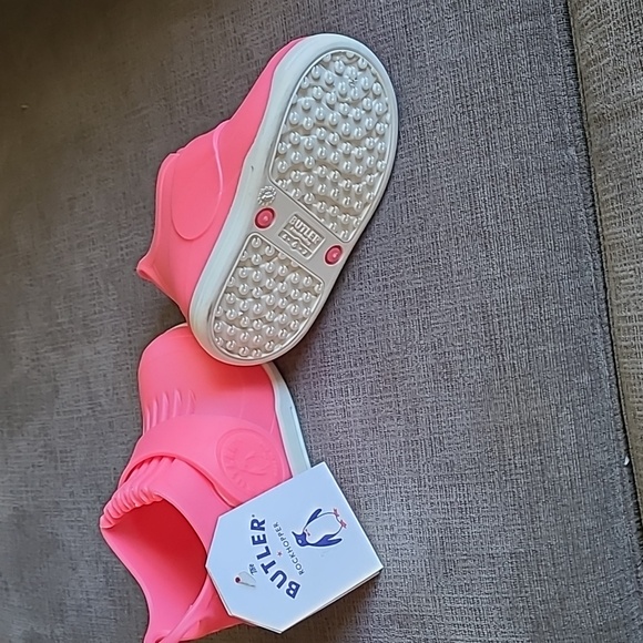 Butler Rockhopper Kids Overshoes. - Picture 2 of 7